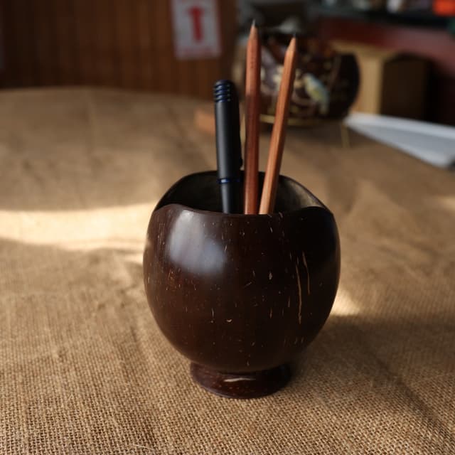 Pen Holder